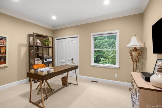 56 Sage Hollow Court, Dix Hills, NY 11746