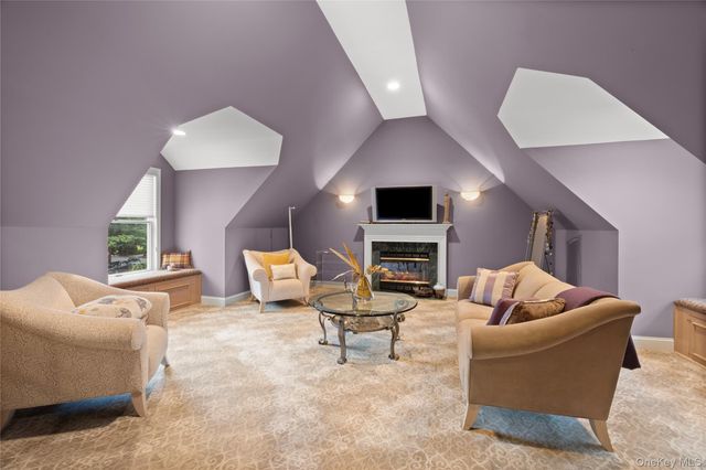 56 Sage Hollow Court, Dix Hills, NY 11746