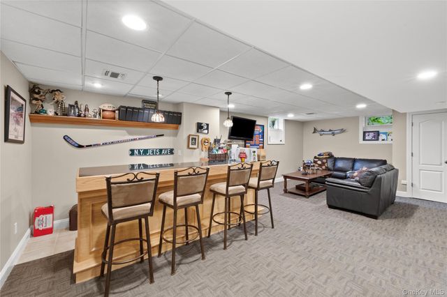 56 Sage Hollow Court, Dix Hills, NY 11746