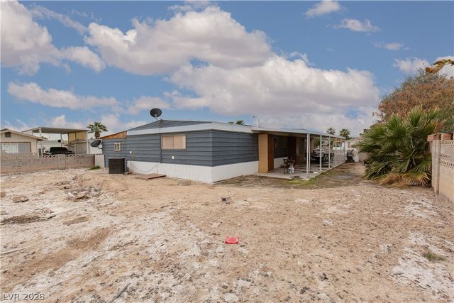 330 Sir Richard East Drive, Las Vegas, NV 89110