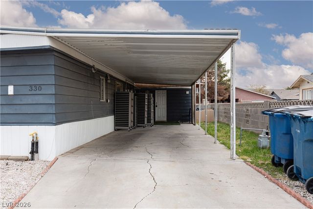 330 Sir Richard East Drive, Las Vegas, NV 89110