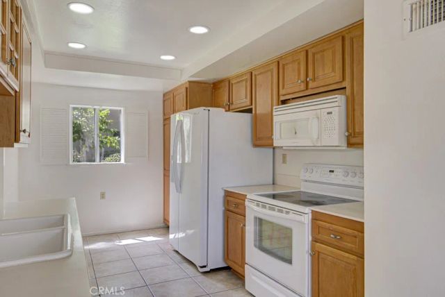 3431 Bahia Blanca West, Laguna Woods, CA 92637