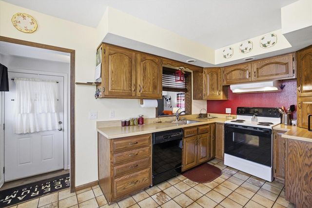 429 Coventry Road, Hoyt Lakes, MN 55750