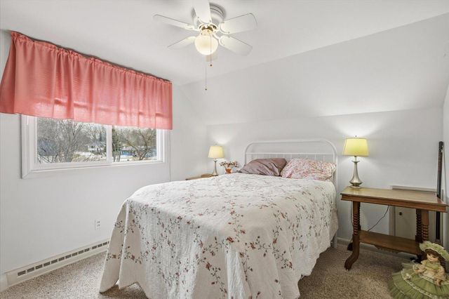 429 Coventry Road, Hoyt Lakes, MN 55750