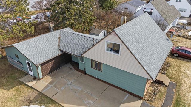 429 Coventry Road, Hoyt Lakes, MN 55750