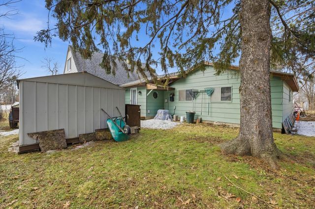 429 Coventry Road, Hoyt Lakes, MN 55750