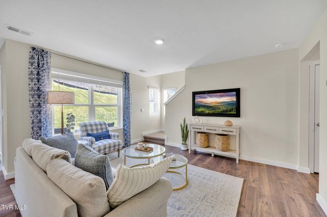 1129 Aspen Terrace, Greeneville, TN 37745