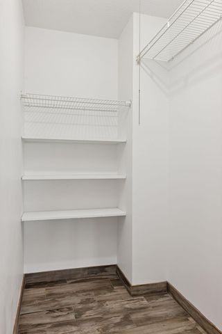 400 Groveland Avenue 708, Minneapolis, MN 55403