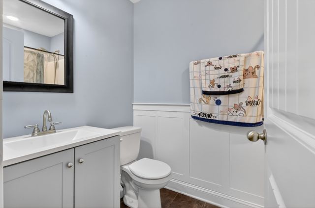 1049 Charles Thomas Dr, Clarksville, TN 37042