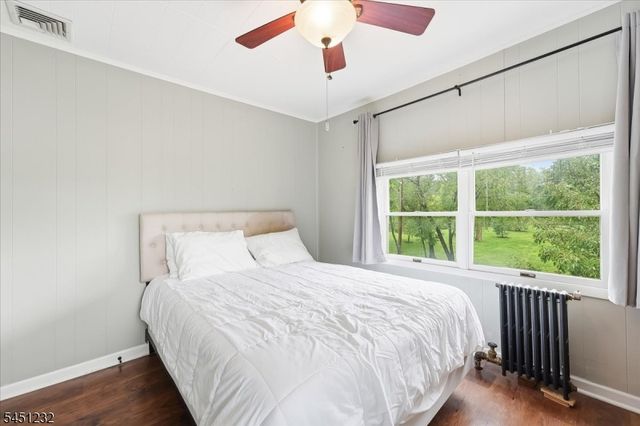 30 Genevieve Ave, Hawthorne Boro, NJ 07506