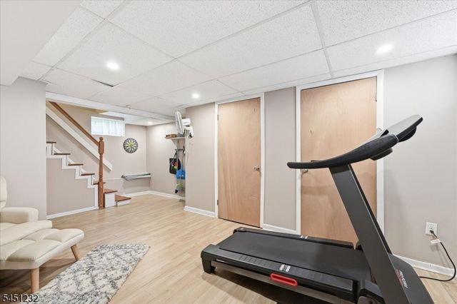 30 Genevieve Ave, Hawthorne Boro, NJ 07506