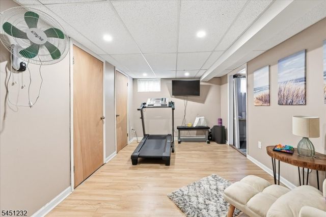 30 Genevieve Ave, Hawthorne Boro, NJ 07506