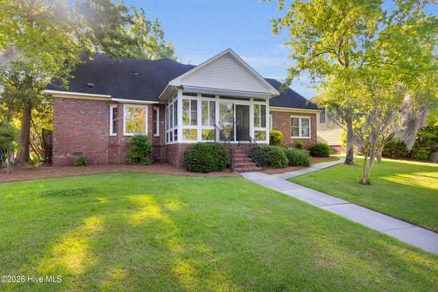 2418 Turtle Bay Drive, New Bern, NC 28562