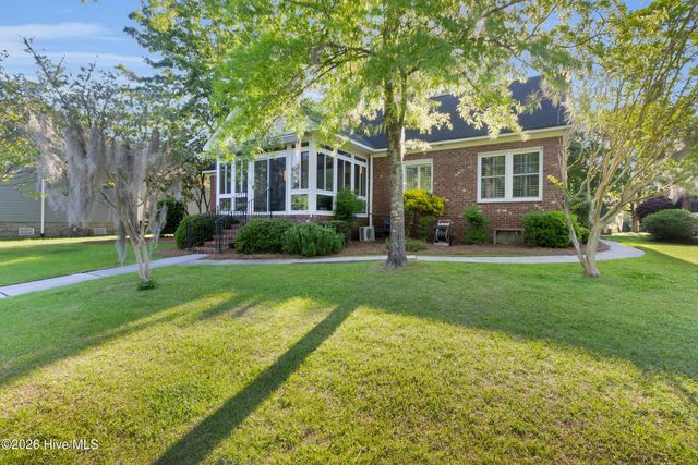 2418 Turtle Bay Drive, New Bern, NC 28562