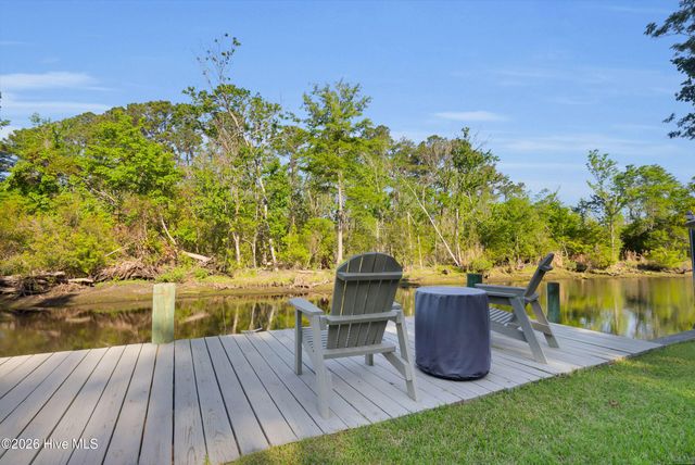 2418 Turtle Bay Drive, New Bern, NC 28562