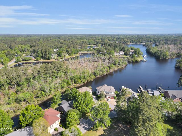 2418 Turtle Bay Drive, New Bern, NC 28562