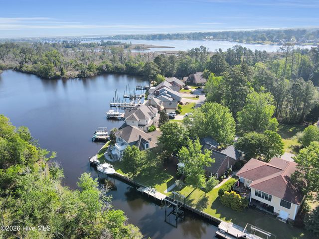 2418 Turtle Bay Drive, New Bern, NC 28562