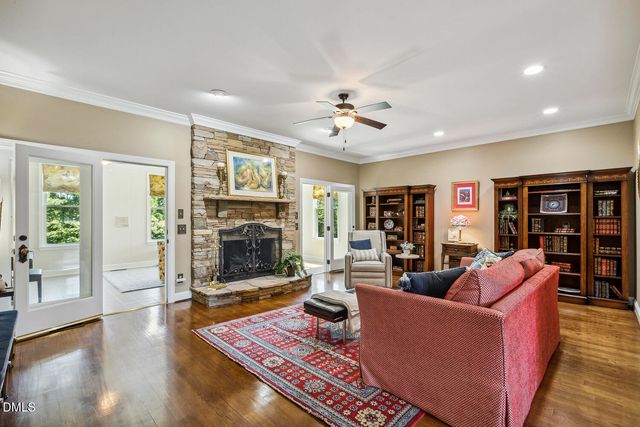 6909 Darcy Lane, Raleigh, NC 27606