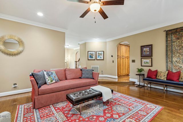 6909 Darcy Lane, Raleigh, NC 27606