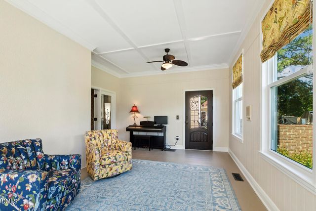 6909 Darcy Lane, Raleigh, NC 27606