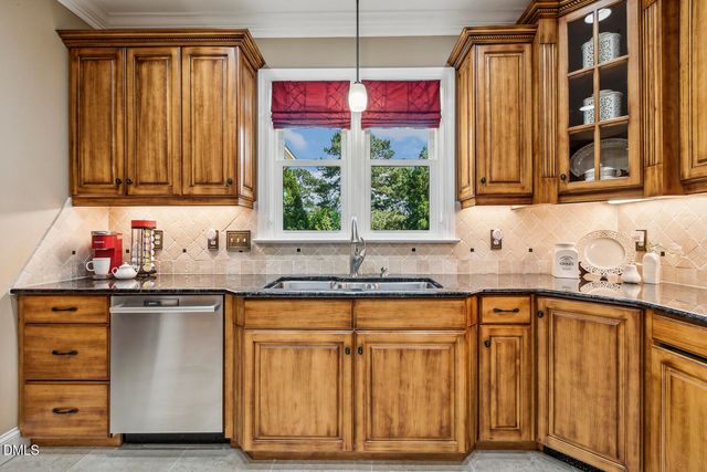 6909 Darcy Lane, Raleigh, NC 27606