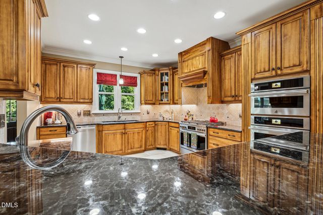 6909 Darcy Lane, Raleigh, NC 27606