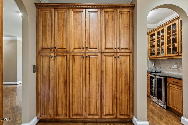 6909 Darcy Lane, Raleigh, NC 27606