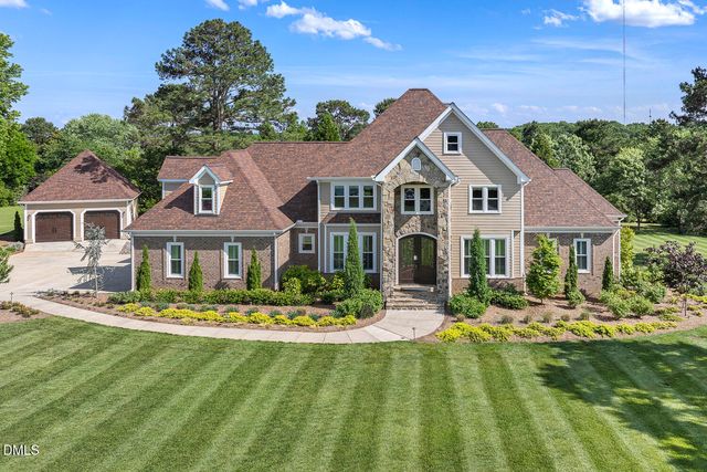 6909 Darcy Lane, Raleigh, NC 27606