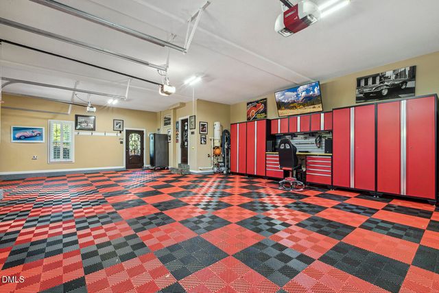 6909 Darcy Lane, Raleigh, NC 27606