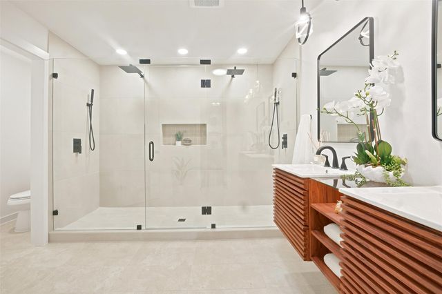 12706 Possum Hollow DR, Austin, TX 78729