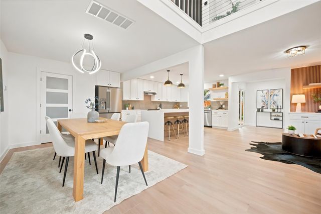 12706 Possum Hollow DR, Austin, TX 78729