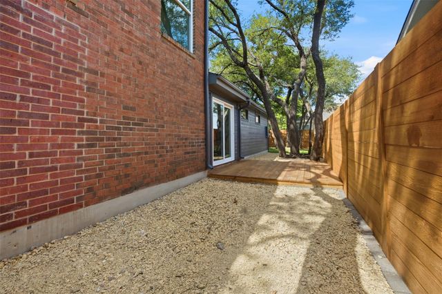 12706 Possum Hollow DR, Austin, TX 78729