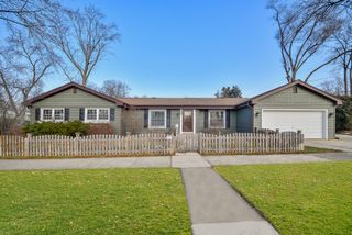 1521 Childs Street, Wheaton, IL 60187