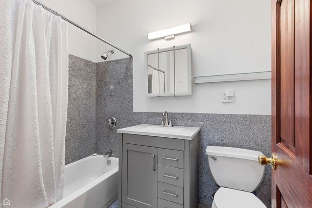 5401 S Maryland Avenue, Chicago, IL 60615