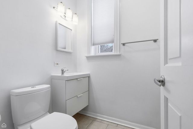 5401 S Maryland Avenue, Chicago, IL 60615