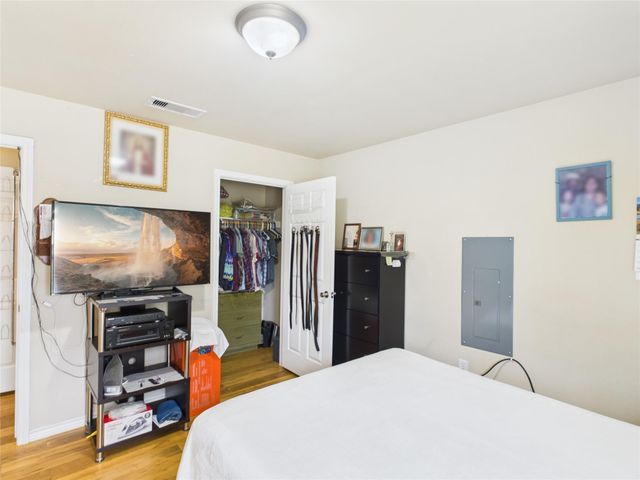 2335 Neches Street, Beaumont, TX 77701