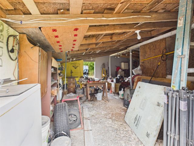 2335 Neches Street, Beaumont, TX 77701