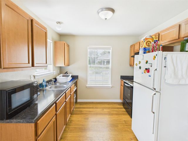 2335 Neches Street, Beaumont, TX 77701