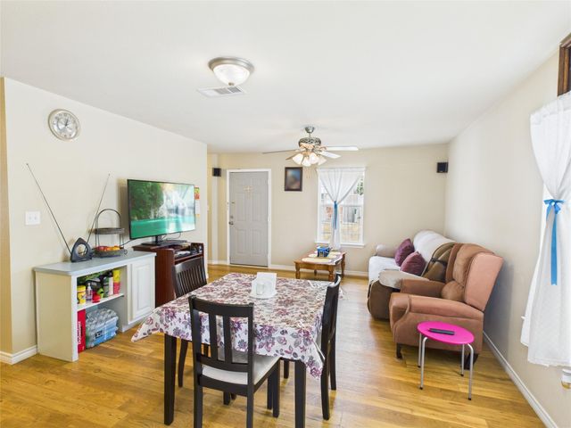 2335 Neches Street, Beaumont, TX 77701