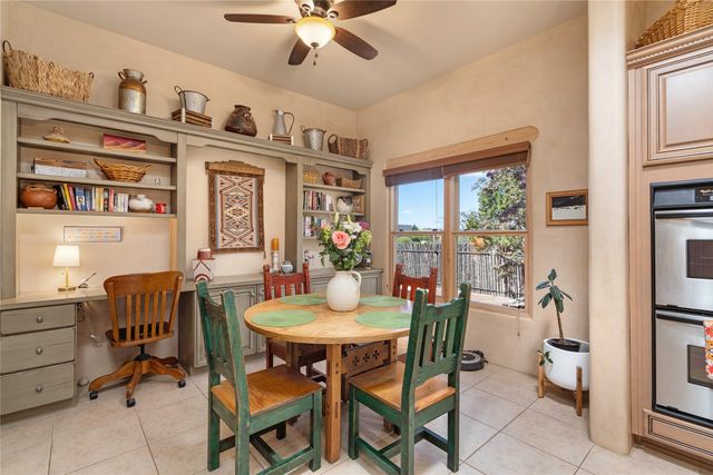 14 Avenida Aldea, Santa Fe, NM 87507
