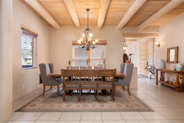 14 Avenida Aldea, Santa Fe, NM 87507