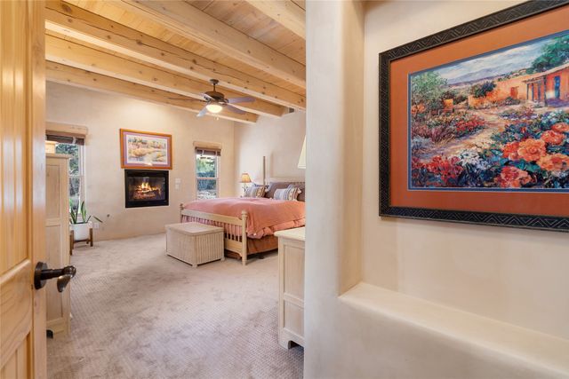 14 Avenida Aldea, Santa Fe, NM 87507