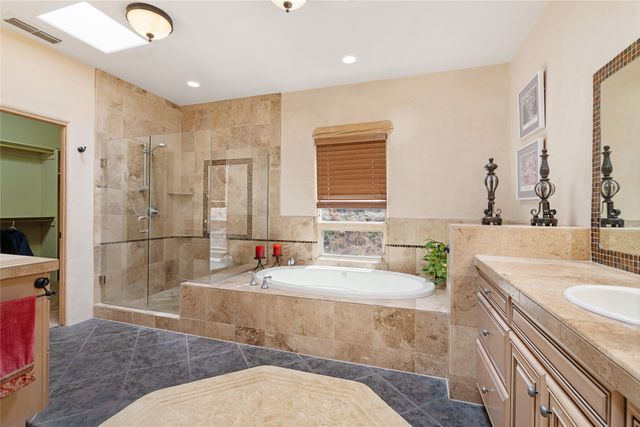14 Avenida Aldea, Santa Fe, NM 87507