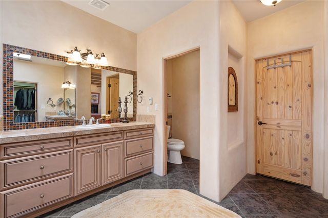 14 Avenida Aldea, Santa Fe, NM 87507