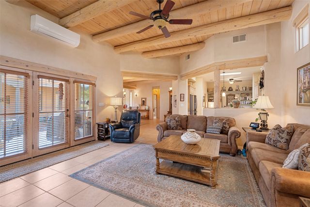 14 Avenida Aldea, Santa Fe, NM 87507