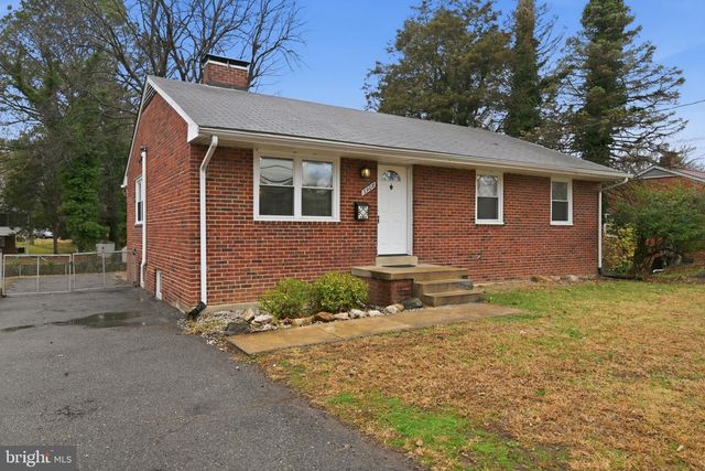 3908 BRADDOCK RD, Alexandria, VA 22312