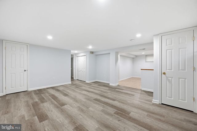 3908 BRADDOCK RD, Alexandria, VA 22312