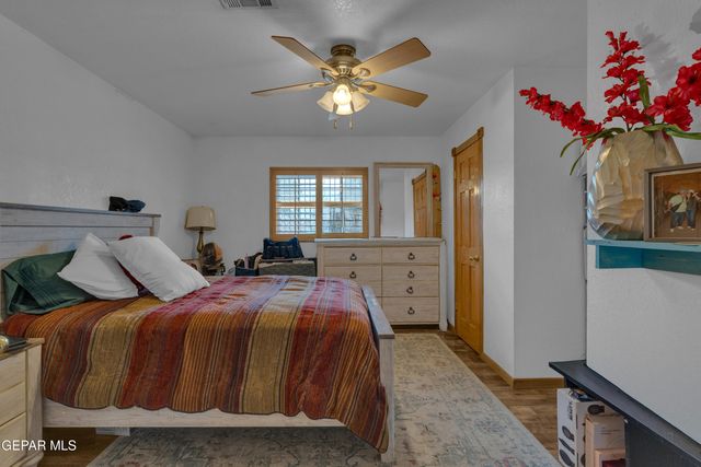 800 ALISON Drive, Socorro, TX 79927