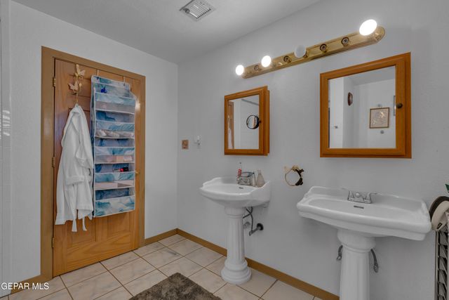 800 ALISON Drive, Socorro, TX 79927