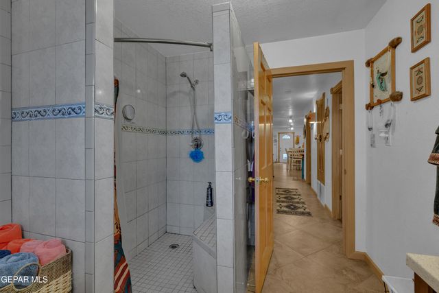 800 ALISON Drive, Socorro, TX 79927